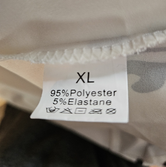 Elegant Black & White Floral Maxi Dress - Size XL 🖤 NWOT - Picture 8 of 9